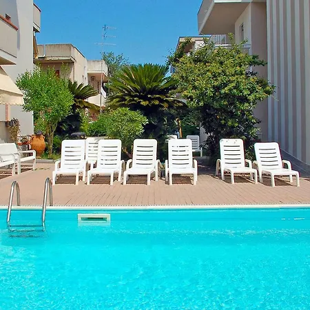 Club Lägenhetshotell Alba Adriatica